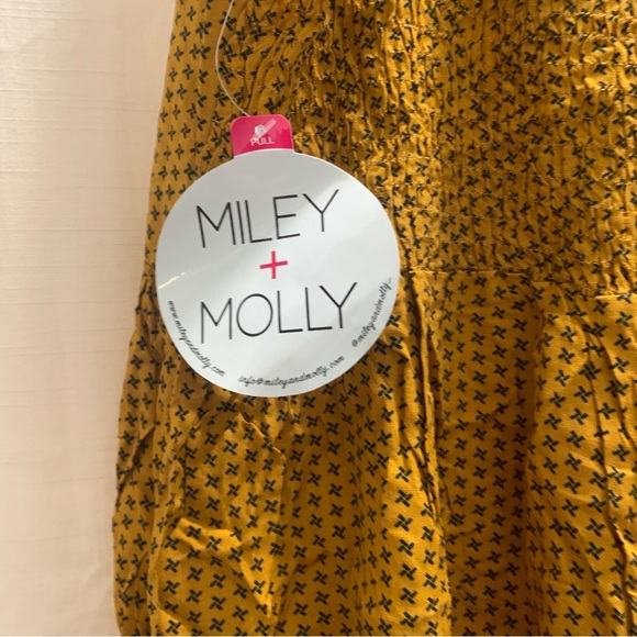 Mustard Yellow Printed Romper NWT - Picture 12 of 12